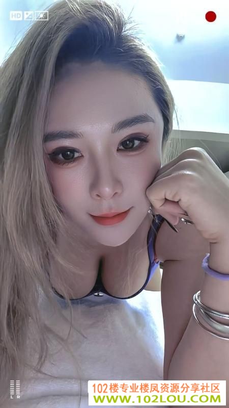 990f6c45-6c90-423e-9a3d-c6e1cf808aba.jpg